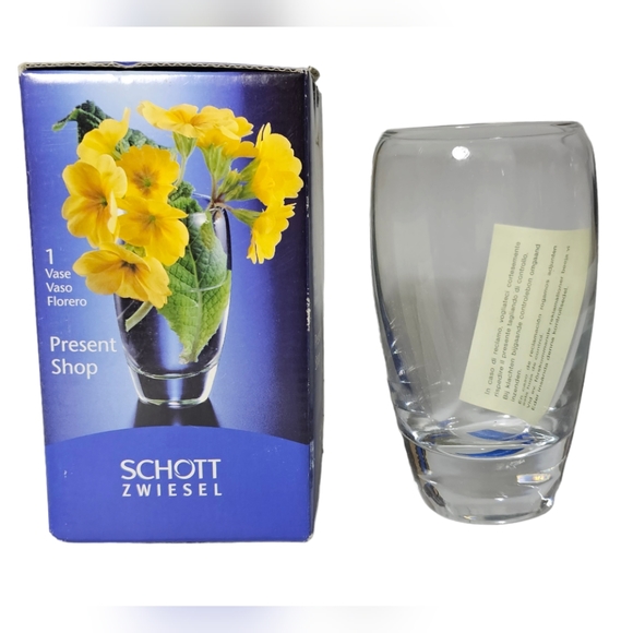 Schott Zwiesel Flower Vase - Picture 2 of 5